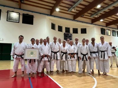 Karate Do Trieste all'aggiornamento in Veneto con 14 atleti