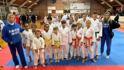 Karate Do Trieste e Shinkai Club Sgonico seconda e quarta a San Daniele