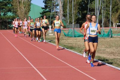 La Trieste Atletica cala il poker ai 3000 su pista